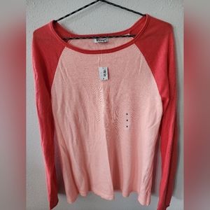 NWT Old Navy peach and coral baseball sleeve sweater. Cotton blend. Size M